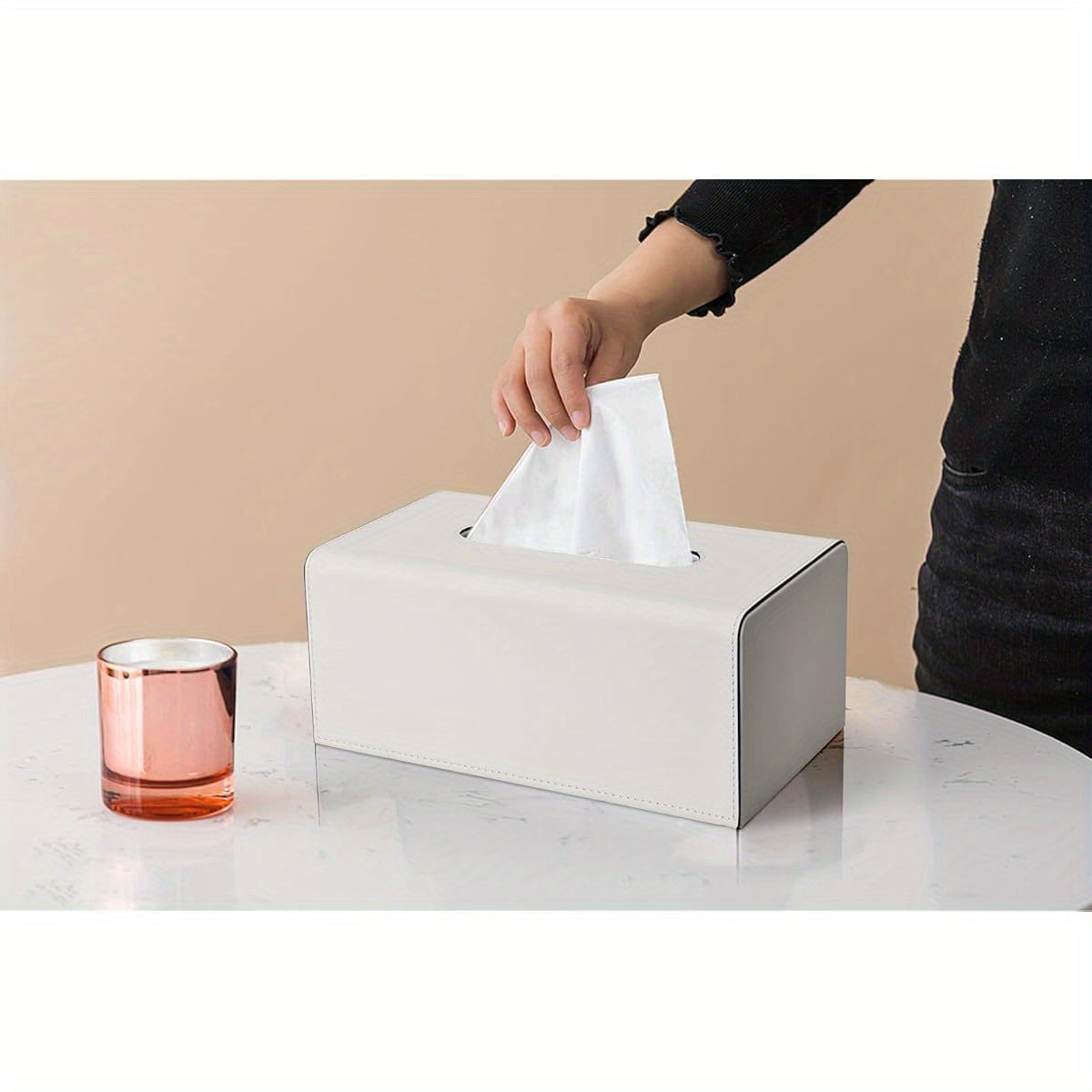 Rectangular Tissue Box Cover Made of PU Leather, Featuring a Magnetic Bottom, Suitable for Facial Tissues Or Napkins, Ideal for Office And Living Room Decoration (Ivory White).