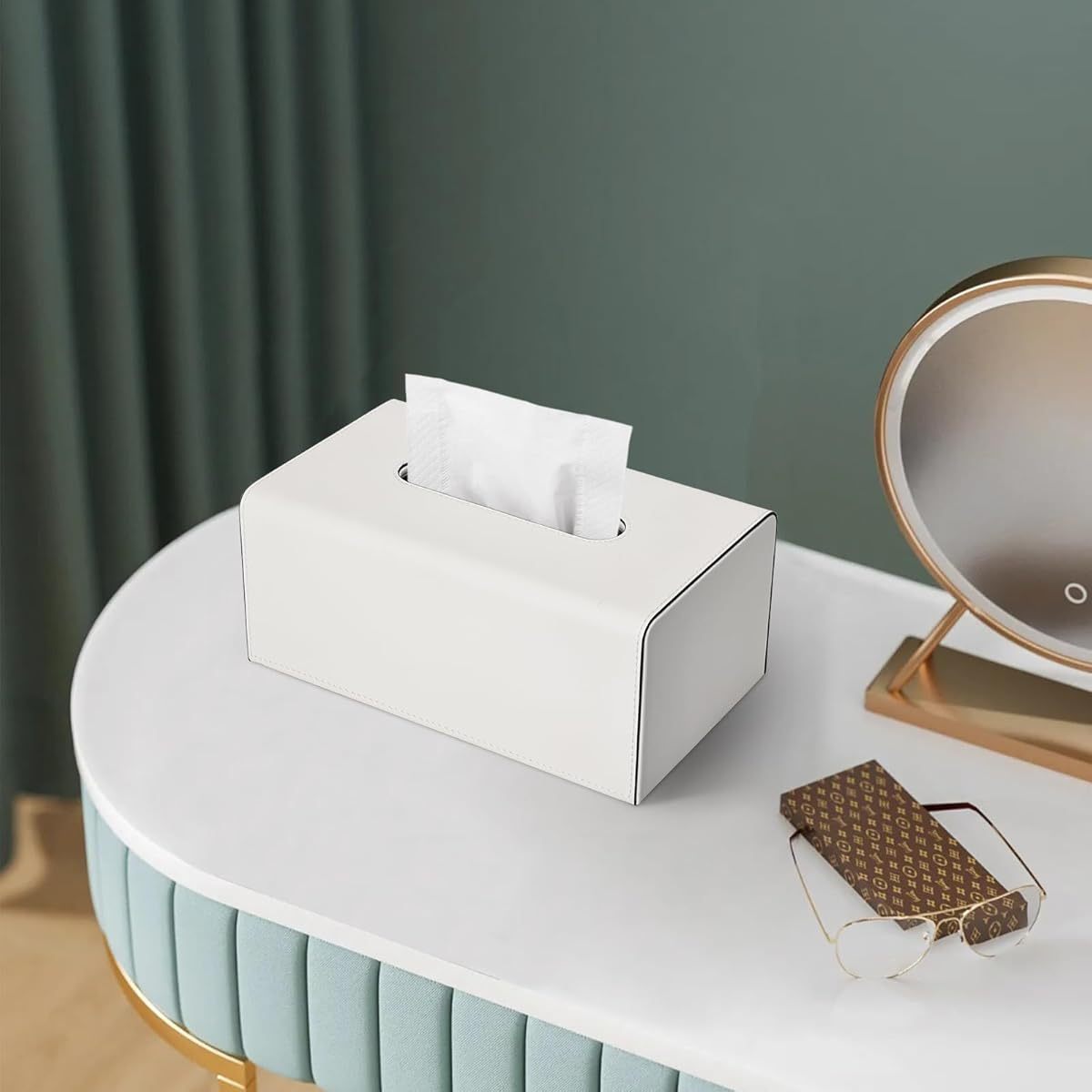 Rectangular Tissue Box Cover Made of PU Leather, Featuring a Magnetic Bottom, Suitable for Facial Tissues Or Napkins, Ideal for Office And Living Room Decoration (Ivory White).
